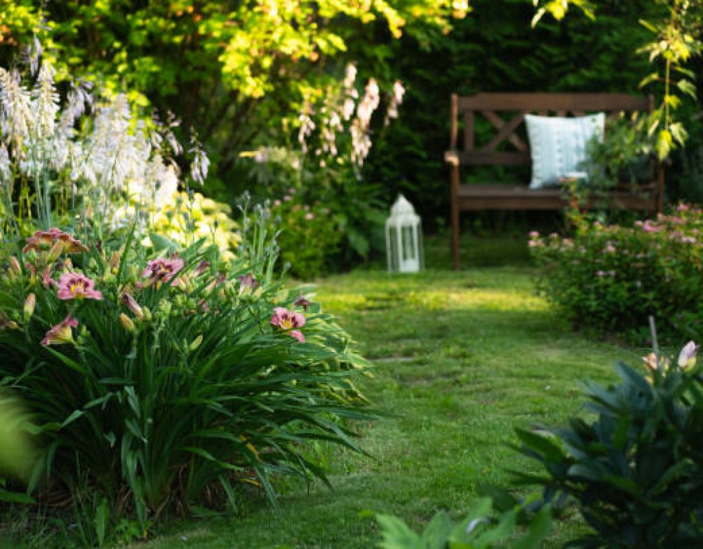Reliable snow plowing team clearing heavy snowfall from residential driveways safely.
